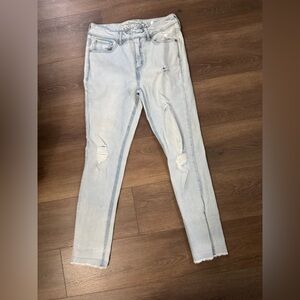 Seven7 Light Wash Distressed Skinny Jeans